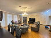 Satılır 3 otaqlı 157 m2 yeni tikili Şah İsmayıl Xətai m.