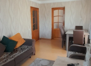 İcarəyə verilir 2 otaqlı 80 m2 köhnə tikili Elmlər Akademiyası m.