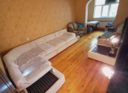 Satılır 3 otaqlı 65 m2 köhnə tikili Nəriman Nərimanov m.
