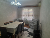 Satılır 3 otaqlı 70 m2 köhnə tikili Həzi Aslanov