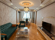 Satılır 4 otaqlı 130 m2 yeni tikili 7 mkr