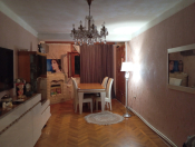 Satılır 2 otaqlı 42 m2 köhnə tikili İnşaatçılar m.