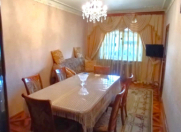 Satılır 5 otaqlı 133 m2 köhnə tikili Əhmədli m.