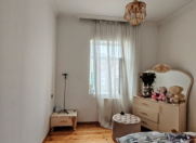 Satılır 4 otaqlı 110 m2 həyət evi Elit ticarət mərkəzi