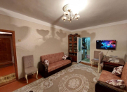 Satılır 2 otaqlı 40 m2 köhnə tikili Həzi Aslanov