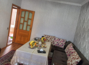 Satılır 2 otaqlı 65 m2 köhnə tikili Əhmədli m.