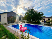 Satılır 5 otaqlı 250 m2 villa Buzovna