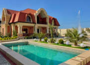 Satılır 5 otaqlı 300 m2 bağ evi Buzovna