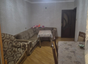 Satılır 3 otaqlı 65 m2 köhnə tikili Həzi Aslanov m.