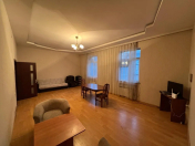 İcarəyə verilir 4 otaqlı 200 m2 villa Rəsulzadə
