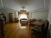 Satılır 3 otaqlı 140 m2 yeni tikili İnşaatçılar m.