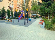 Satılır 4 otaqlı 95 m2 köhnə tikili Qaraçuxur