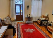 İcarəyə verilir 2 otaqlı 67 m2 köhnə tikili Sahil m.