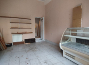 İcarəyə verilir 1 otaqlı 40 m2 obyekt İnşaatçılar m.