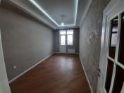 Satılır 3 otaqlı 105 m2 yeni tikili Qara Qarayev m.