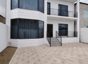 Satılır 5 otaqlı 200 m2 həyət evi Binə