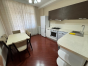 İcarəyə verilir 2 otaqlı 80 m2 yeni tikili Gənclik m.