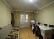 Satılır 2 otaqlı 56 m2 köhnə tikili Neftçilər m.