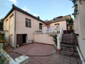 Satılır 3 otaqlı 120 m2 həyət evi Badamdar