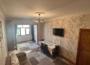 Satılır 3 otaqlı 80 m2 köhnə tikili Azadlıq prospekti m.