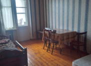 İcarəyə verilir 4 otaqlı 110 m2 köhnə tikili Zığ