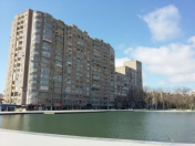 Satılır 4 otaqlı 200 m2 yeni tikili Gənclik m.