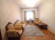 Satılır 3 otaqlı 70 m2 köhnə tikili 8 Noyabr m.