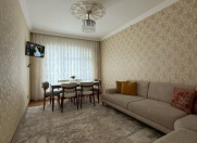 Satılır 3 otaqlı 85 m2 köhnə tikili Xətai r.