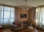 Satılır 3 otaqlı 135 m2 yeni tikili Elmlər Akademiyası m.