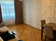 Satılır 3 otaqlı 90 m2 köhnə tikili Əhmədli m.