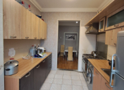 Satılır 5 otaqlı 200 m2 yeni tikili 8 Noyabr m.