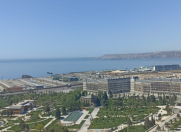 Satılır 4 otaqlı 185 m2 yeni tikili Ağ şəhər