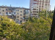 Satılır 2 otaqlı 65 m2 köhnə tikili 8 mkr