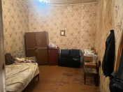 Satılır 2 otaqlı 60 m2 köhnə tikili 28 May m.