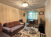 Satılır 3 otaqlı 65 m2 köhnə tikili 28 May m.