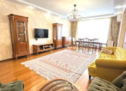 Satılır 3 otaqlı 130 m2 yeni tikili Şah İsmayıl Xətai m.