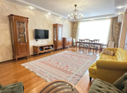 Satılır 3 otaqlı 130 m2 yeni tikili Ağ şəhər