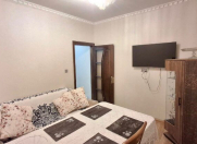 Satılır 2 otaqlı 42 m2 köhnə tikili Əhmədli m.