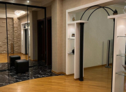 Satılır 3 otaqlı 170 m2 yeni tikili Hyatt Regency