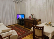 Satılır 3 otaqlı 115 m2 köhnə tikili Həzi Aslanov m.