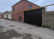 Satılır 4 otaqlı 160 m2 həyət evi Masazır