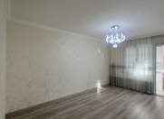 Satılır 2 otaqlı 40 m2 köhnə tikili Memar Əcəmi m.