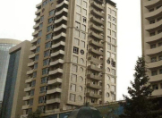 Satılır 3 otaqlı 126 m2 yeni tikili Ağ şəhər