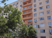 Satılır 5 otaqlı 0 m2 köhnə tikili Xalqlar Dostluğu m.