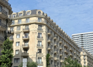 Satılır 5 otaqlı 210 m2 yeni tikili Ağ şəhər