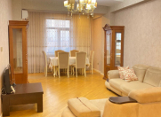 İcarəyə verilir 3 otaqlı 100 m2 yeni tikili İnşaatçılar m.