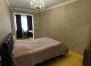 Satılır 3 otaqlı 80 m2 köhnə tikili Xalqlar Dostluğu m.