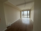 Satılır 2 otaqlı 60 m2 yeni tikili Elmlər Akademiyası m.