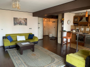 Satılır 3 otaqlı 100 m2 köhnə tikili Nizami m.