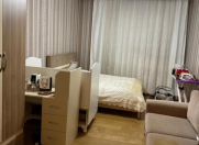 Satılır 2 otaqlı 55 m2 köhnə tikili Zərifə Əliyeva adına park